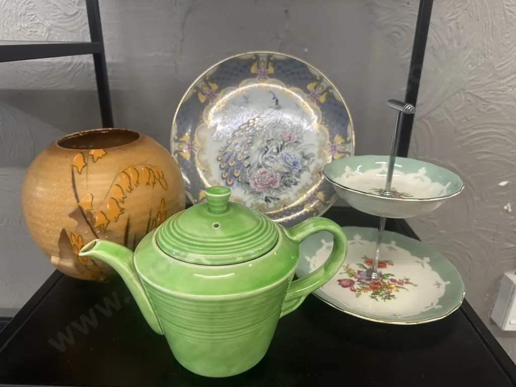 Cake Plate, Teapot, Peacock Plate & Vase Image 1++