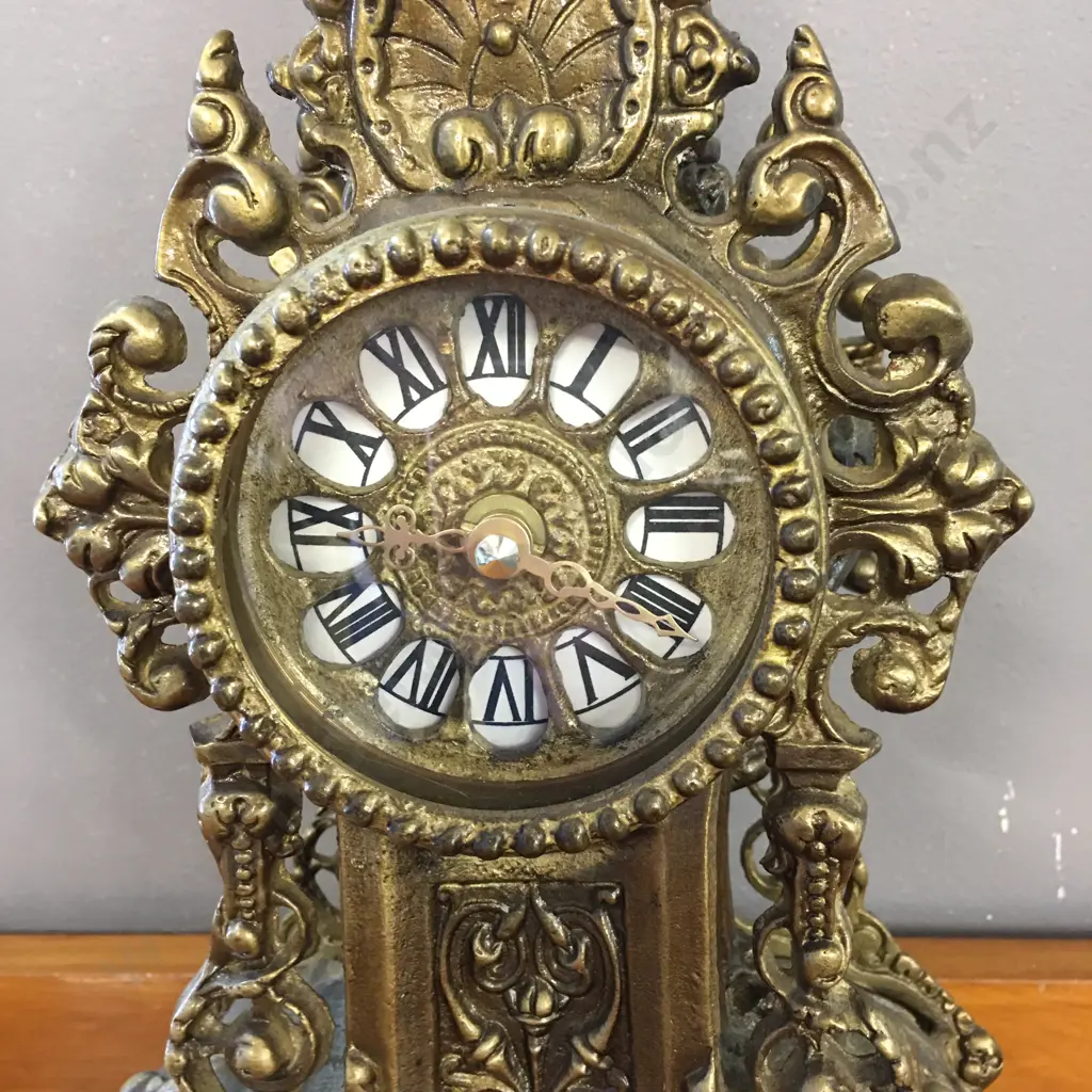 Ornate Fretted Brass Mantle Clock. 37 x 19cm (Battery Operated) Image 1++