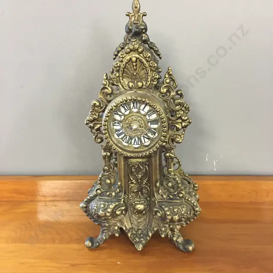 Ornate Fretted Brass Mantle Clock. 37 x 19cm (Battery Operated)