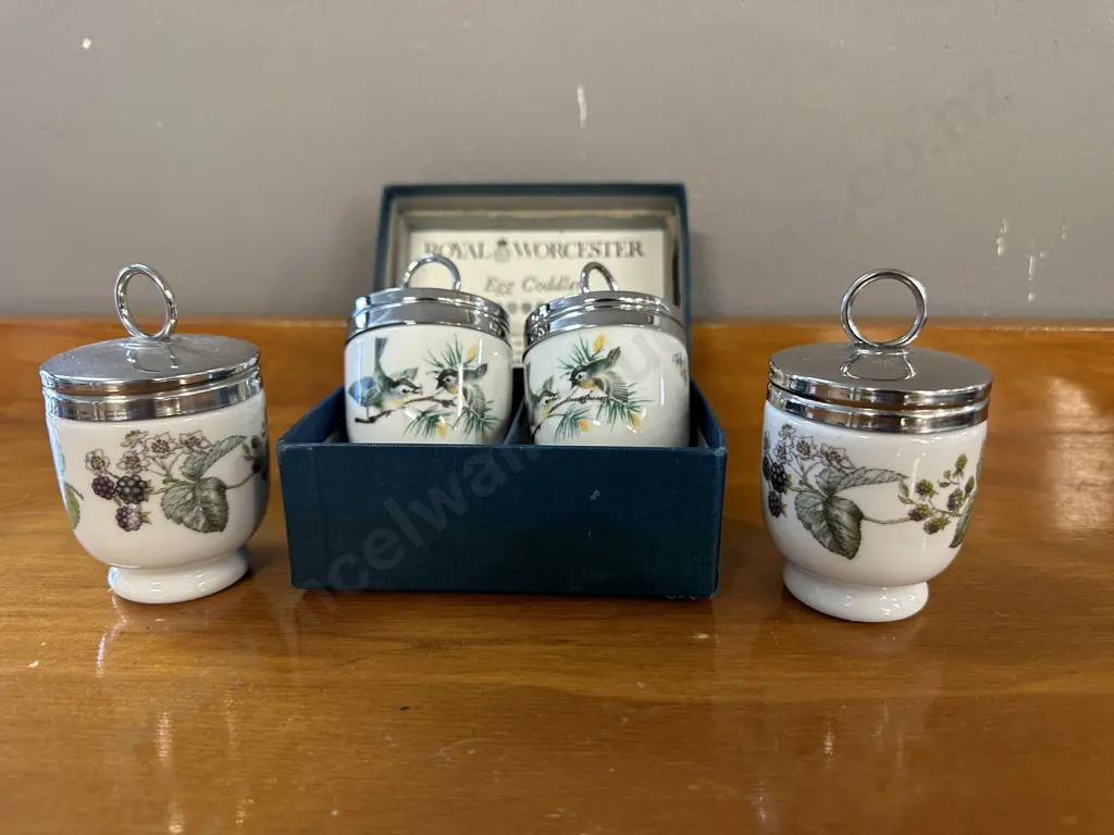 Vintage Selection of Royal Worcester Porcelain Egg Coddlers Image 1++