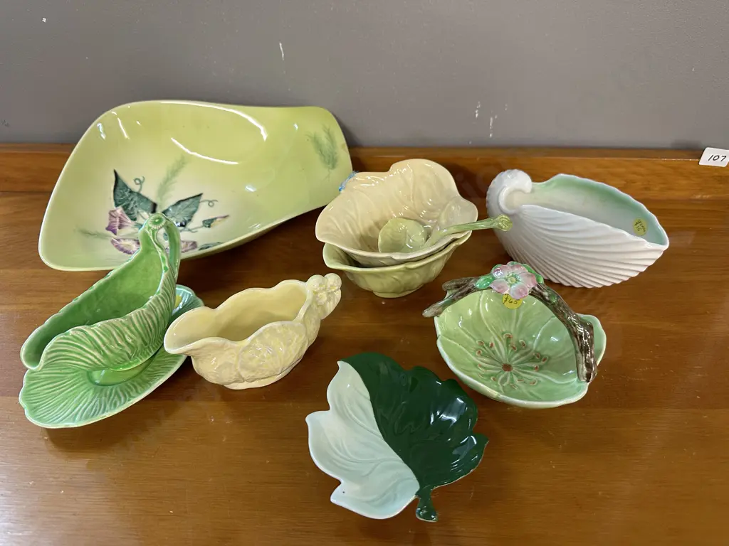 Assorted China Items, Carltonware, Sylvac, Crown Devon Etc Image 1++