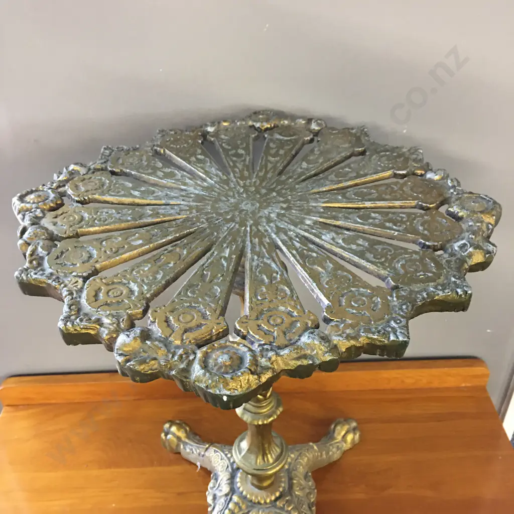 A Hollywood Regency Style Metal Side Table. 50 x 44cm Image 1++
