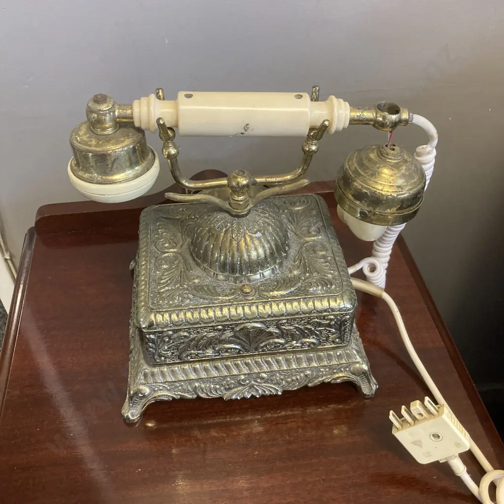 Retro French Style Rotary Dial Telephone (As Found Condition) Image 1++