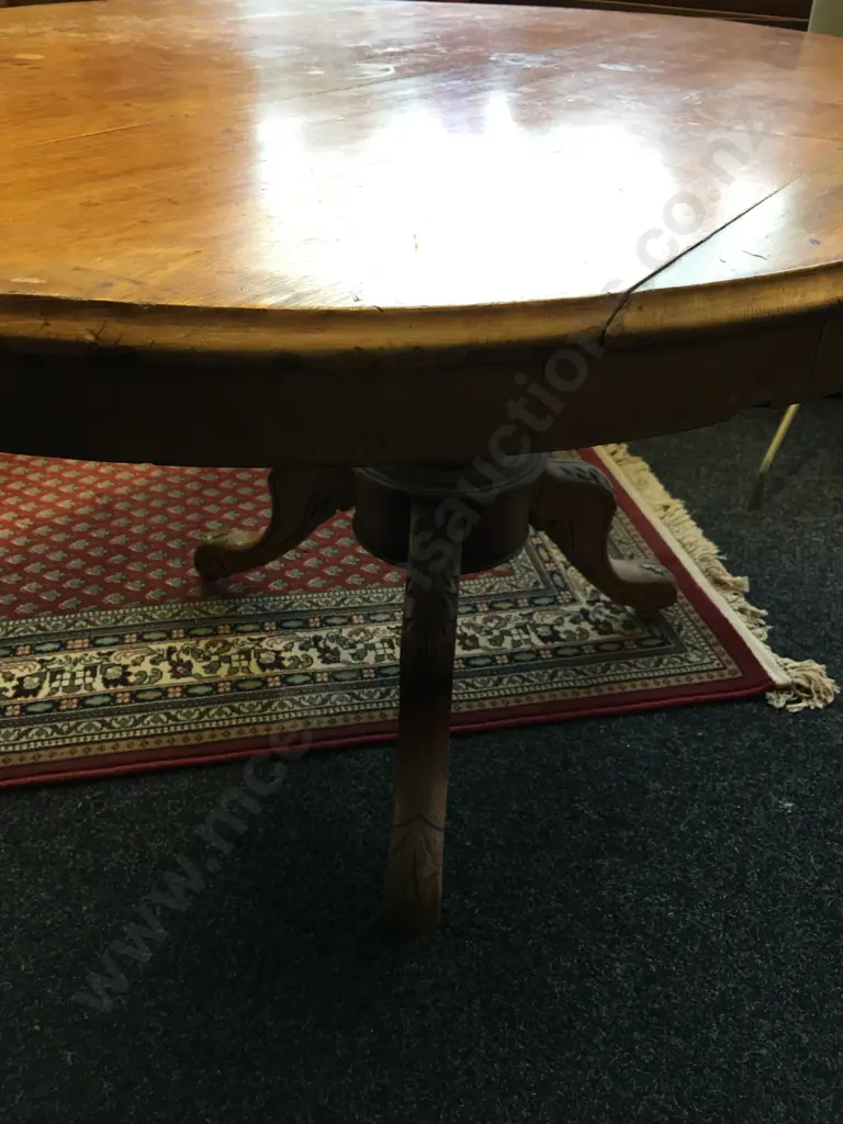 Antique Oak Oval Topped Table With Turned Pedestal Base. H72 W133 D100cm Image 1++