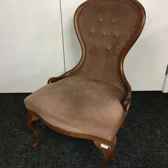 Mahogany Button Back Nursing Chair. H78cm