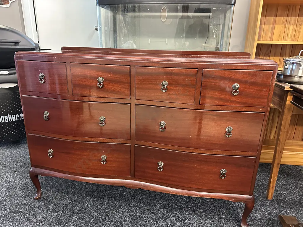 Mahogany Queen Anne Lowboy Eight Drawer H94,W126,D43cm. Image 1++