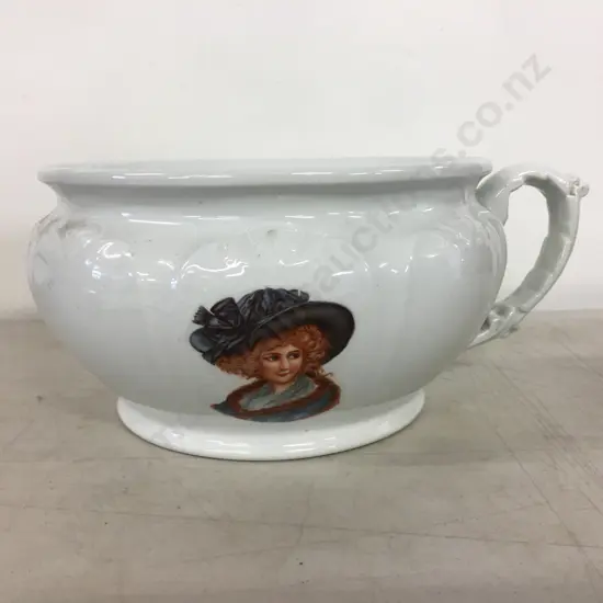 Johnson Bros Royal Ironstone Ware Chamber Pot H13, Dia22cm.