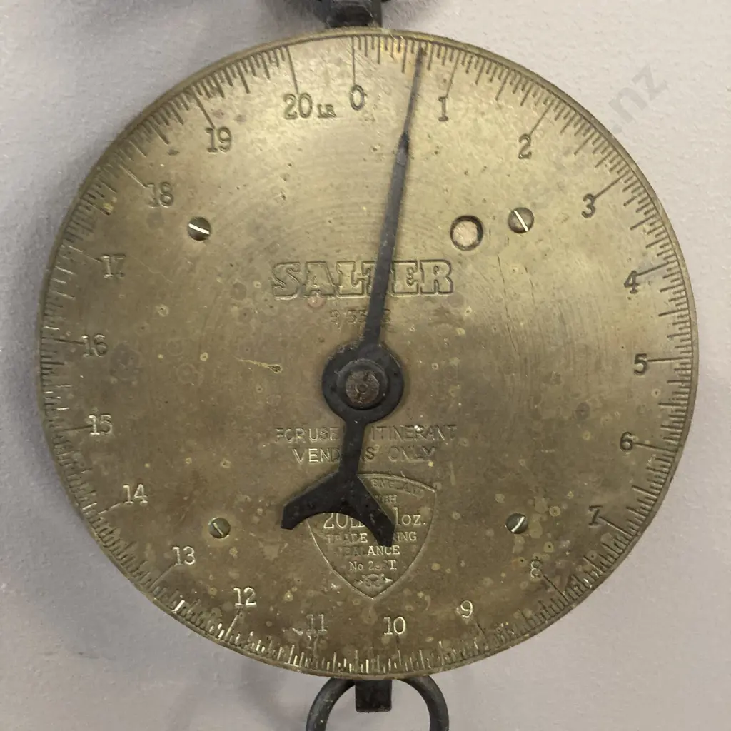 Vintage Salter 235T Spring Balance Scales 20LB x 1oz Image 1++