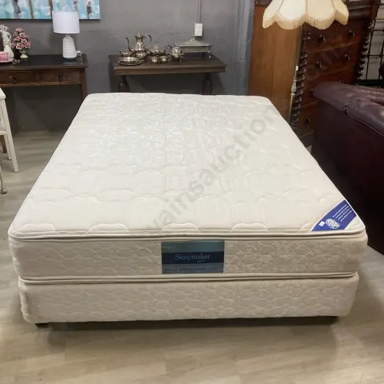 Sleepmaker Duracoil Royal Appreciation Queensize Bed