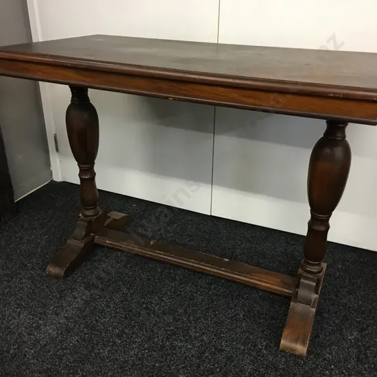 Mahogany Console Table, Double pedestal. H77 W102 D53cm