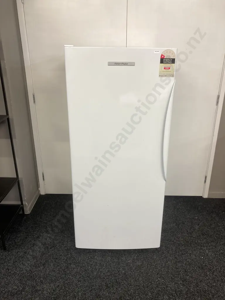 Fisher & Paykel Upright Freezer E308LW, #DPF171726 Image 1++