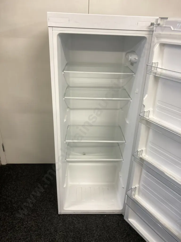 Midea 237 Litre Refrigerator, Model HS-306LN/355237 Image 1++