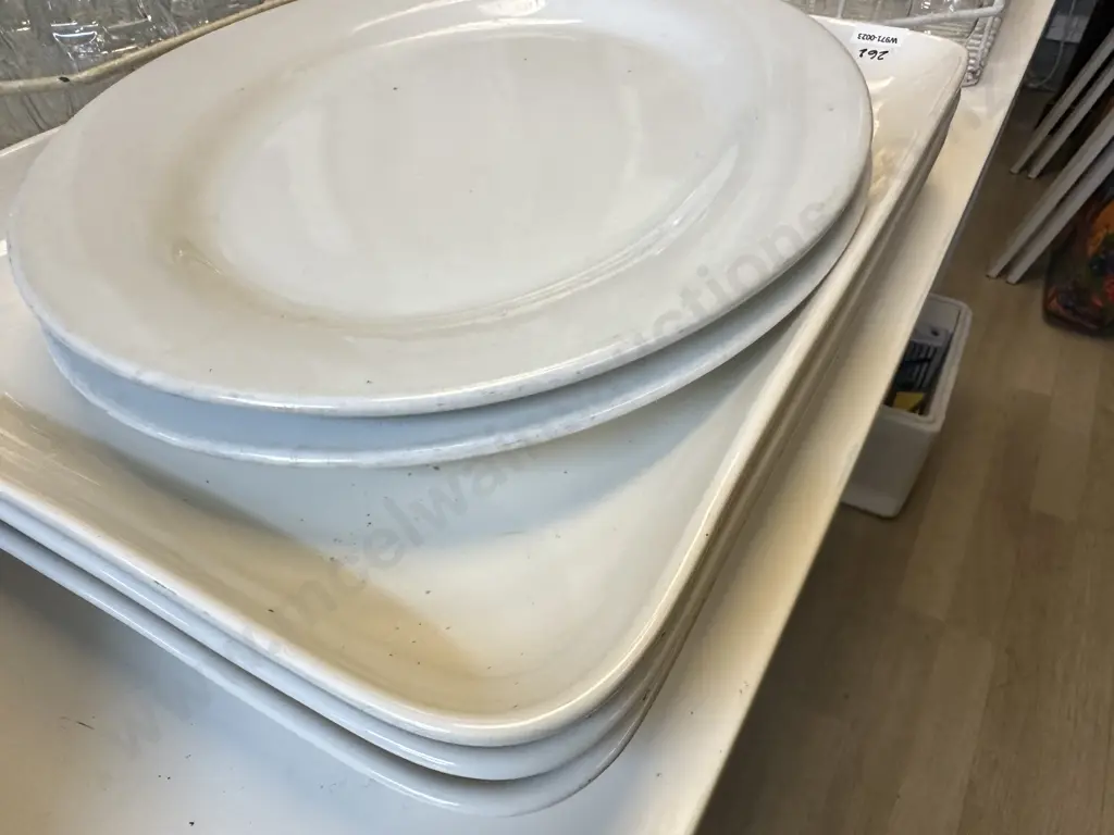 2 x Oval Platters 46 x 33cm & 3 x Rectangular Platters 52 x 36cm (Sold With -020) Image 1++