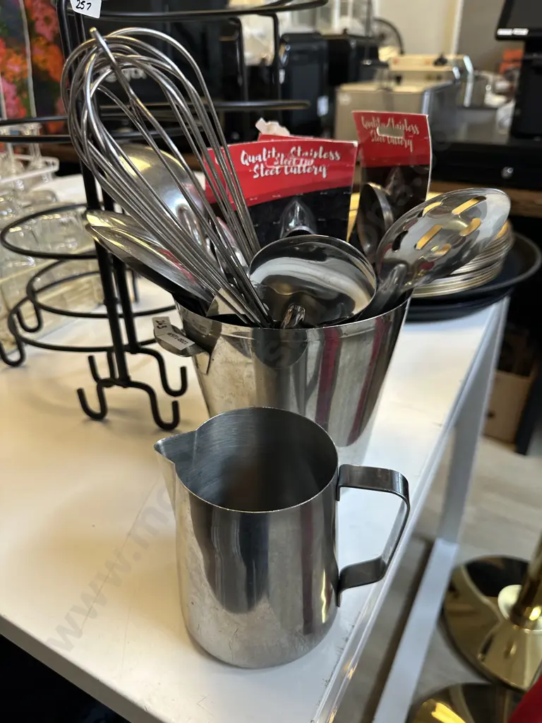 Stainless Wine & Champagne Ice Bucket, Kitchen Utensils, New Spoons, Stainless Steel Jug Image 1++