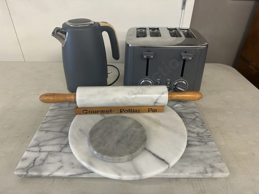 Gourmet Rolling Pin, Board, Anko 4 Slice Toaster & Jug Image 1++