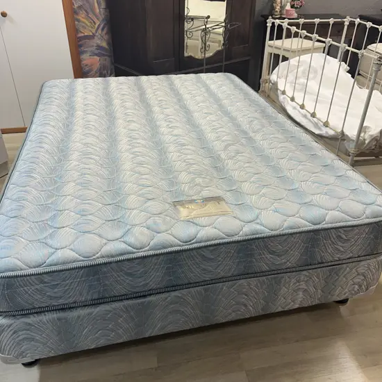 Sealy Midnight Special Edition Double Bed