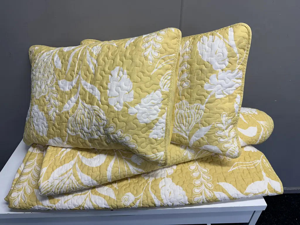 Gold / White Design Republique Coverlets, Pillows & Pillow Cases Image 1++