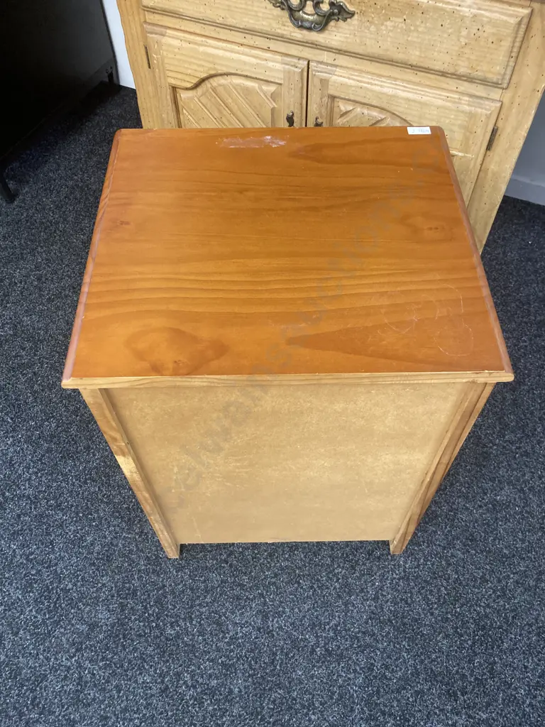 Pine 3 Drawer Bedside Cabinet With Pullout Shelf. H62 W47 D43cm Image 1++