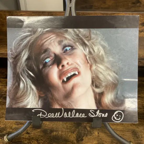Dee Wallace Stone 'The Howling' Signed 8 x 10" Colour Photo