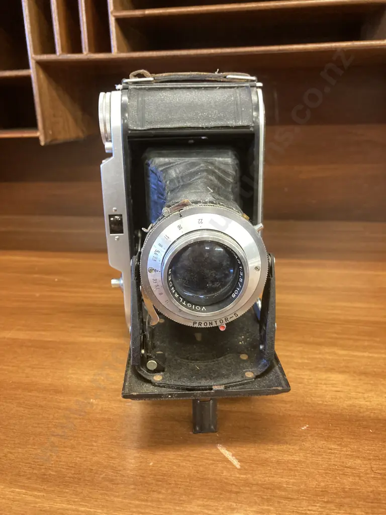 Voigtlander Bessa I 6x9 Medium Formate Folding Camera Color-Skopar 1:3.5/ 105mm Lens From JAPAN Image 1++