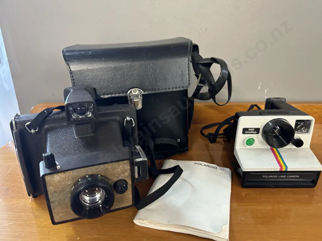 Vintage Polaroid Polatriplet & Case With Polaroid Land Camera Image 1++