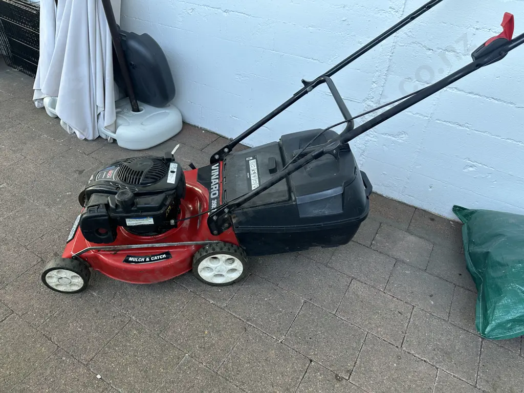 Morrison Vinaro 350ST Lawnmower With Catcher, B&S 500E, 140cc Image 1++