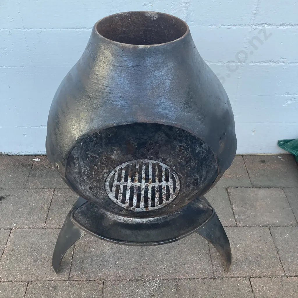 Cast Iron Chiminea H80cm With 143cm Flue & Cowl Image 1++