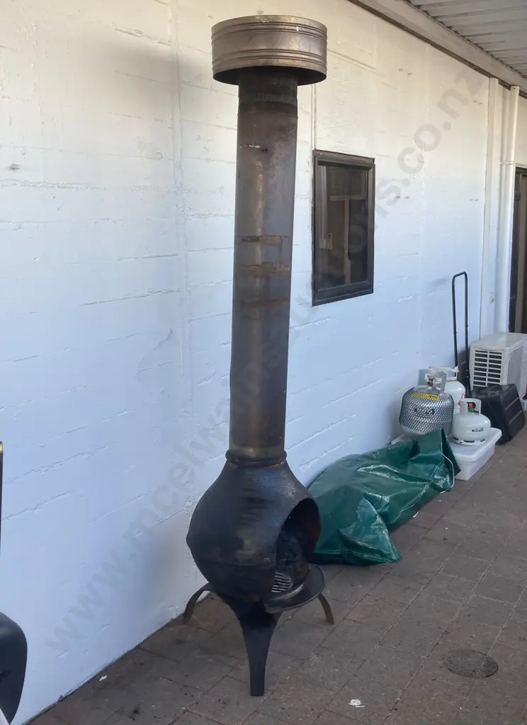 Cast Iron Chiminea H80cm With 143cm Flue & Cowl Image 1++