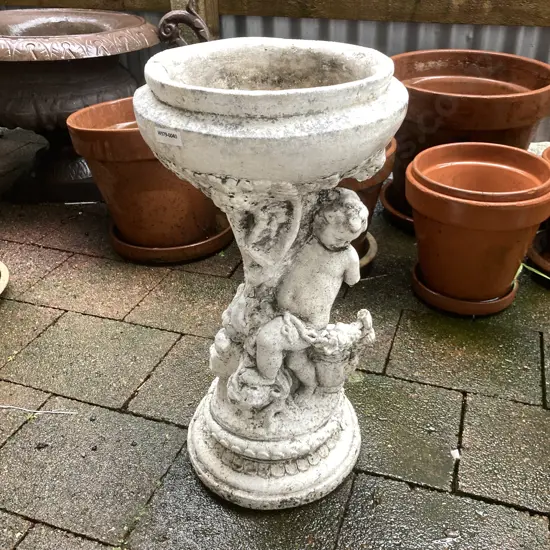 Classical Design Concrete Bird Feeder. 51 x 26cm