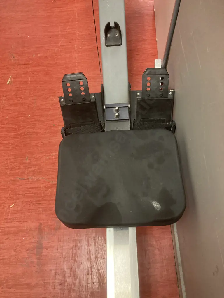 Concept II Indoor Rowing Machine With PM2 Performance Monitor & Manual Image 1++