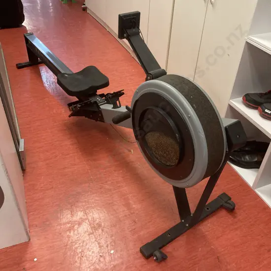 Concept II Indoor Rowing Machine With PM2 Performance Monitor & Manual