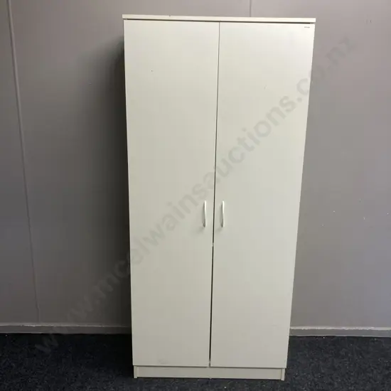 White Double Door Cabinet With Shelves. H180 W80 D40cm