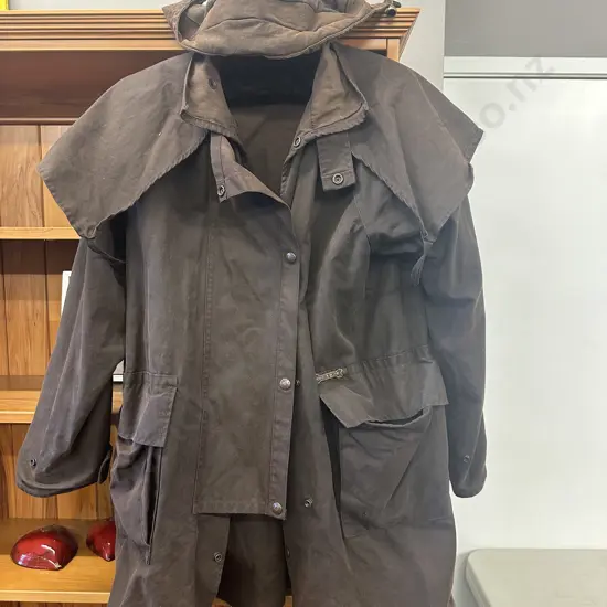 Driza-Bone Oilskin Short Coat Size Small