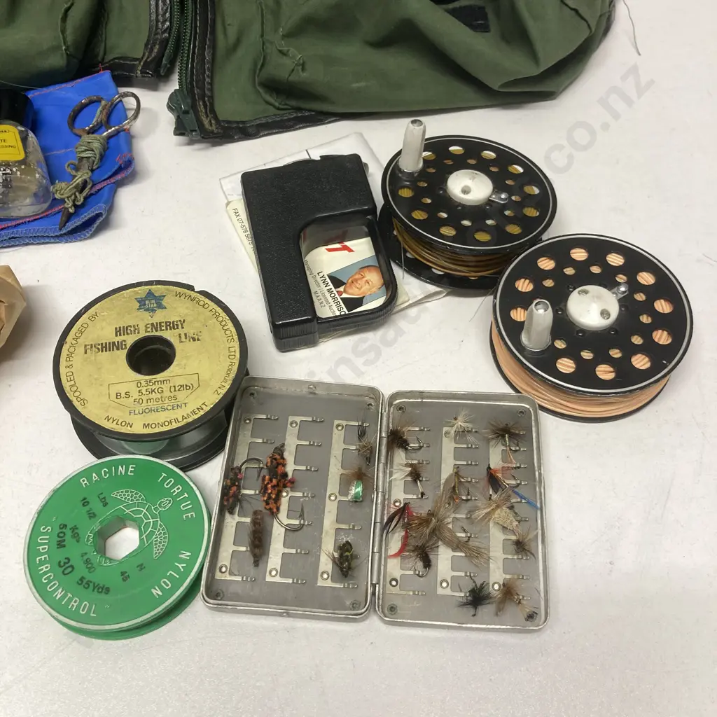 Waipawa Fly Fishing Vest (M) - Flies, Line, Reels, Lure Cases, Hooks, Shakespeare Scales Etc Image 1++