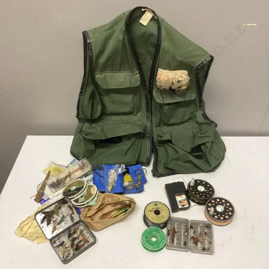 Waipawa Fly Fishing Vest (M) - Flies, Line, Reels, Lure Cases, Hooks, Shakespeare Scales Etc