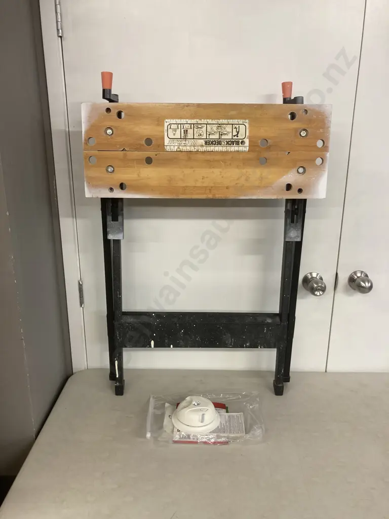 Black & Decker Workmate 331 & First Alert Smoke Alarm Image 1++