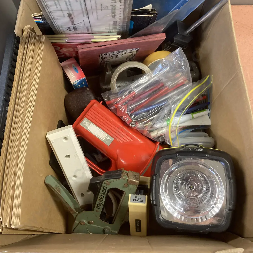 Box Lot Stationary Image 1++