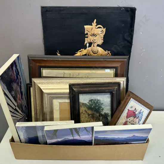  Selection Of Vintage Artwork & Frames