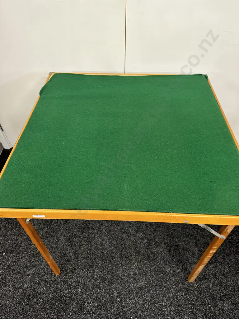 Vintage Eidex Foldup Card Table With Felted Top & Cover Image 1++