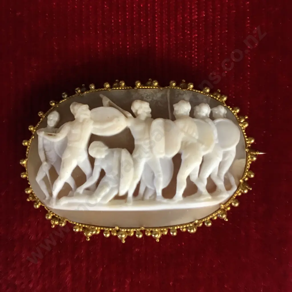 Stunning Exquisite Georgian 22k Gold Cameo Brooch - Neoclassical Shell Cameo Image 1++