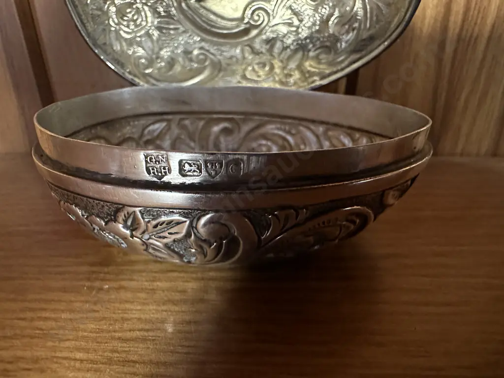 Antique Hallmarked Sterling Silver Engraved Hinged Hollow Egg - George Nathan & Ridley Hayes, Chester,1903. 37.2g Image 1++
