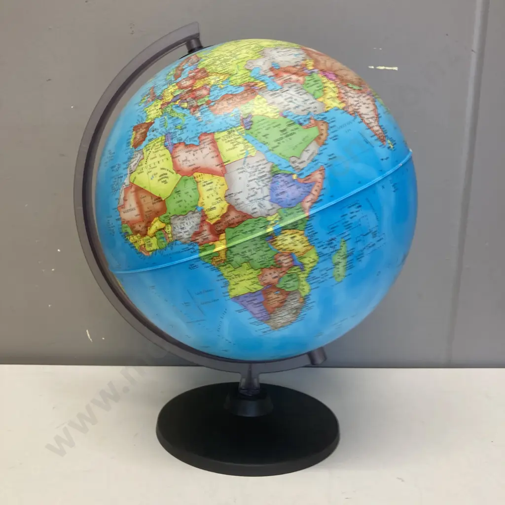 Nova Rico Italy Florence Editions Rico Florence Rotating 10" Geographical Globe On Stand Image 1++