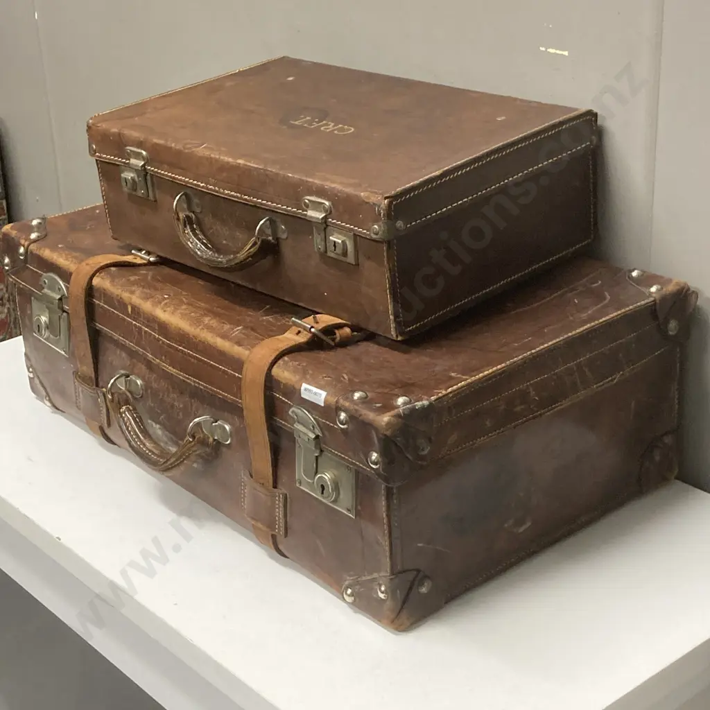 Pair of Vintage Leather Cases - Monogramed C. R. F. T Image 1++