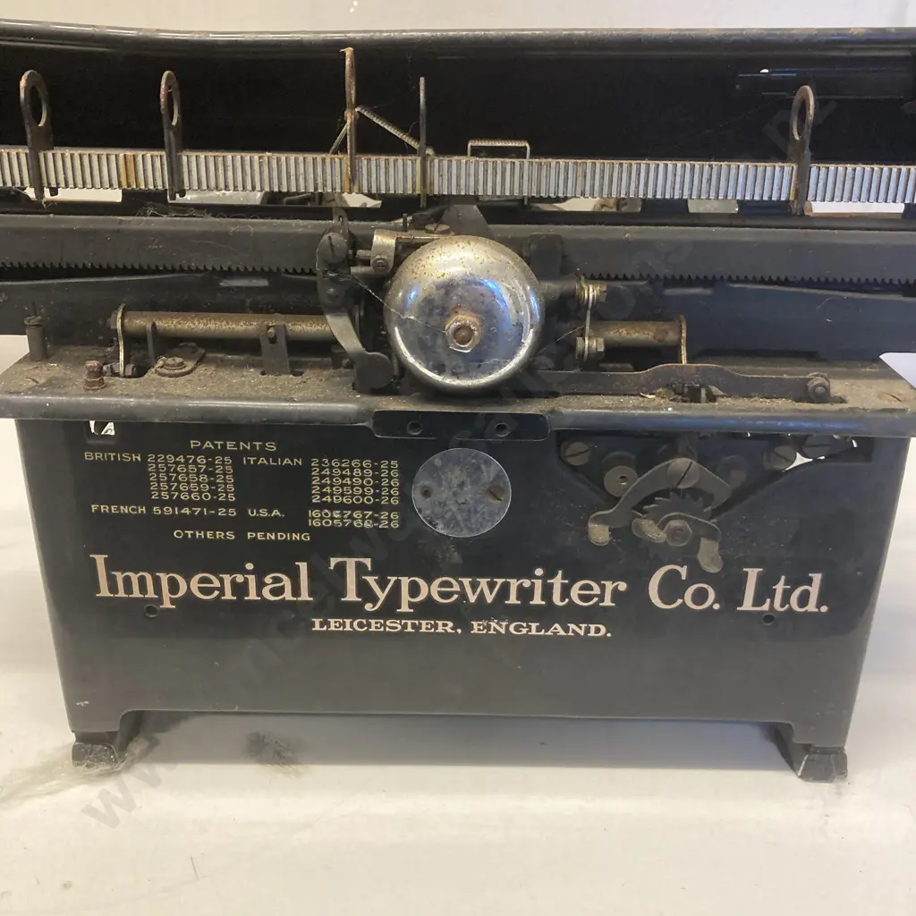 Imperial Model 50 Typewriter, Matte Black With Glass Sides (Serial No M0044) Image 1++