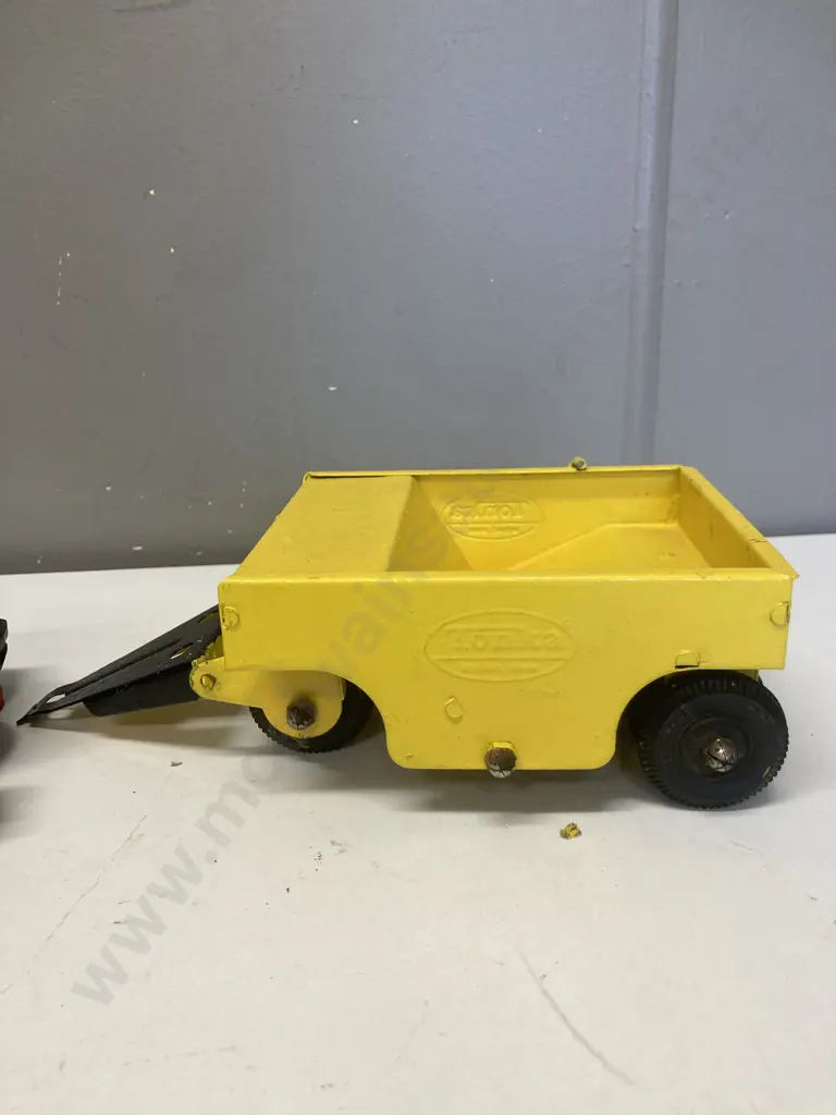 Rare Vintage 1960s Tonka Bulldozer & Tonka Spread Pack - Red & Black Bulldozer, Yellow Spread Packer Image 1++