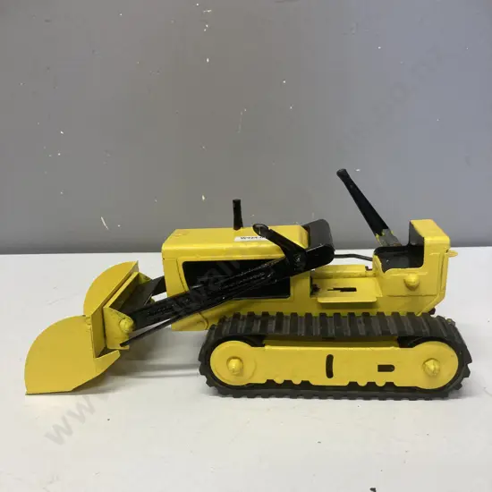 Vintage Tonka Backhoe Front End Loader, Pressed Steel. L29cm