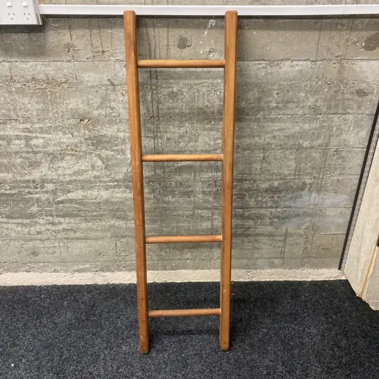 Wood Ladder / Towel Ladder - Southern Prairie Timber Company. 120 x 34cm