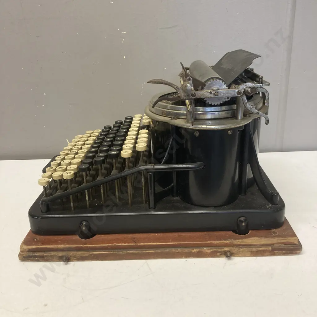A Yost Model 4 Typewriter In Fitted Case, Circa 1895, with Grasshopper Leg Action Image 1++