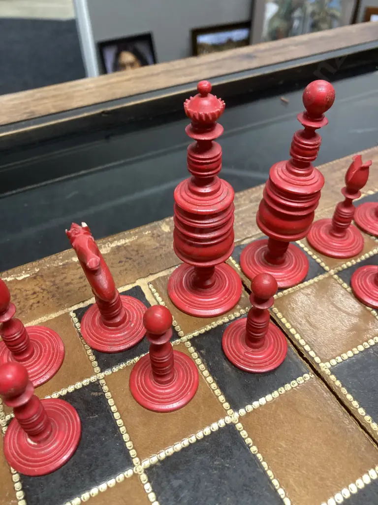 Antique Red & White Ivory Bone Chess Set. King 9cm High With Playing Board Image 1++