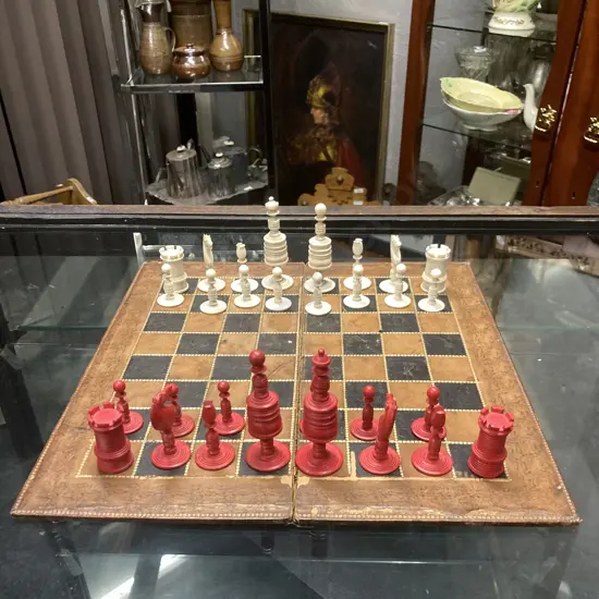 Antique Red & White Ivory Bone Chess Set. King 9cm High With Playing Board